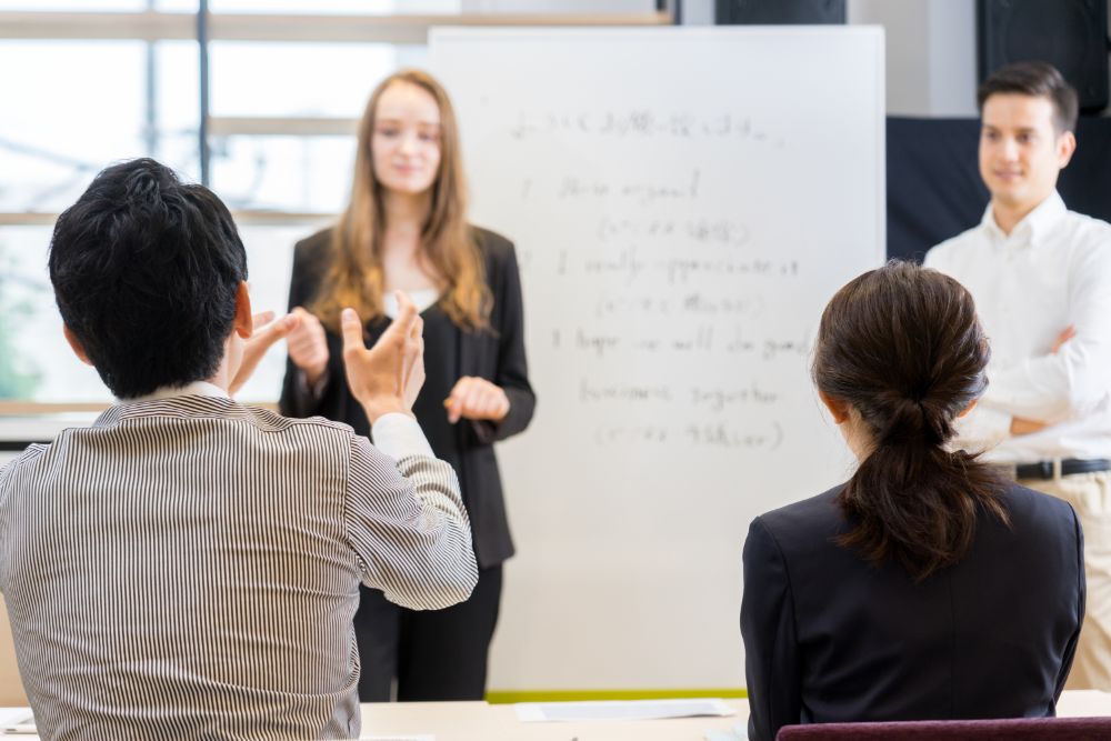 友達やパートナーと一緒に学びたい